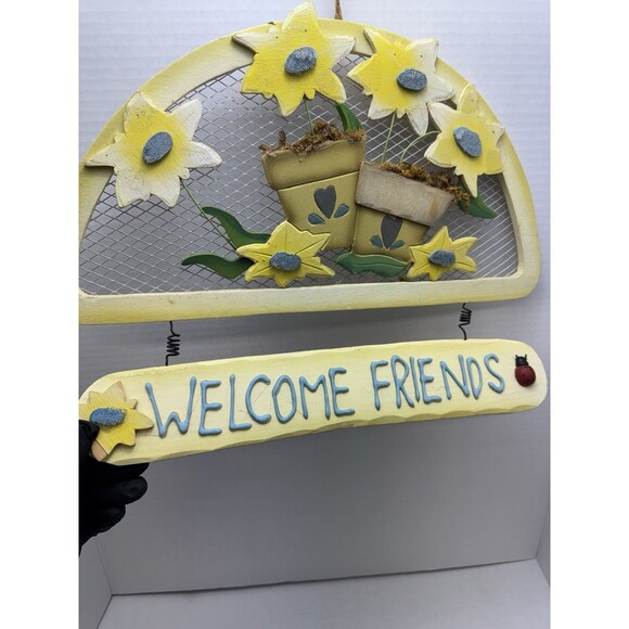 Door Hanging Sign “‎ Welcome Friends” 3D Wooden Pastel Flowers Ladybug Summer - Picture 6 of 10